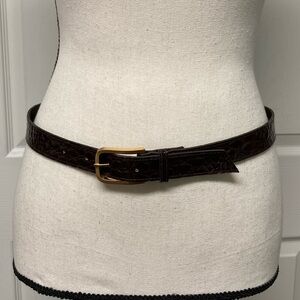 EUC Ann Taylor Embossed Calf Patent Leather Dark Brown
Mock Croc Belt M/L